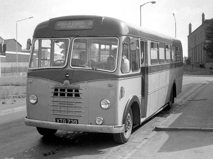  Bedford SB8 Duple Midland (B42F) 1957 года  (фото 2 из 2)